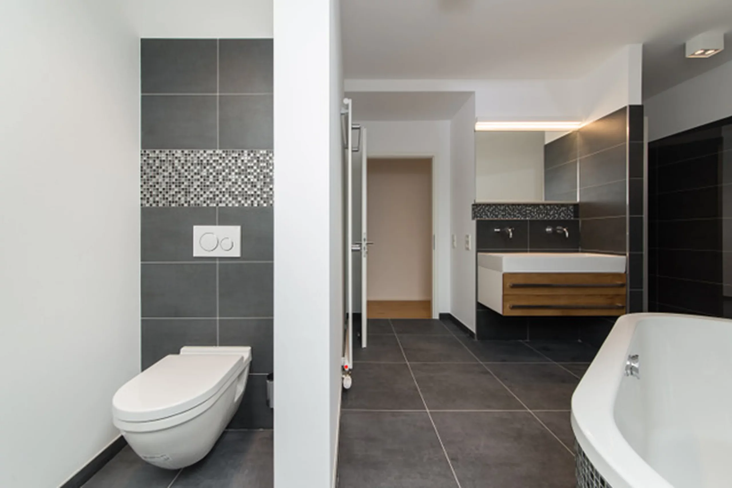 Altbau Mehrfamilienhaus, Wiesbaden